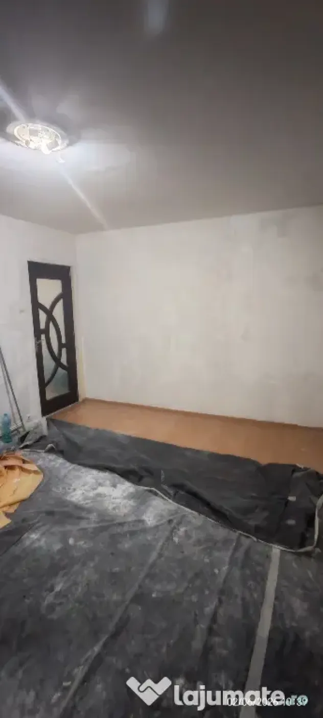 Apartament 2 camere Malu Roșu, preț negociabil