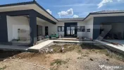 De vanzare casa in Santandrei cu garaj si bucatarie de vara 