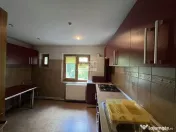 Apartament 3 camere, etaj 1/ 82,3 mp/ zona Spitalul Munic...