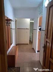 Apartament 2 camere, decomandat - zona Scriitorilor 