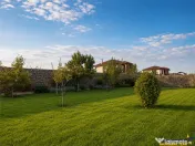Vila cu atmosfera de resort:smart home, curte spectaculoasa, 