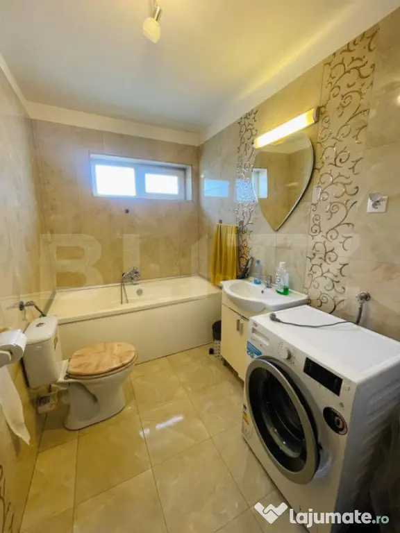 Apartament 3 camere, 64mp, parcare, etaj 1, zona Teilor