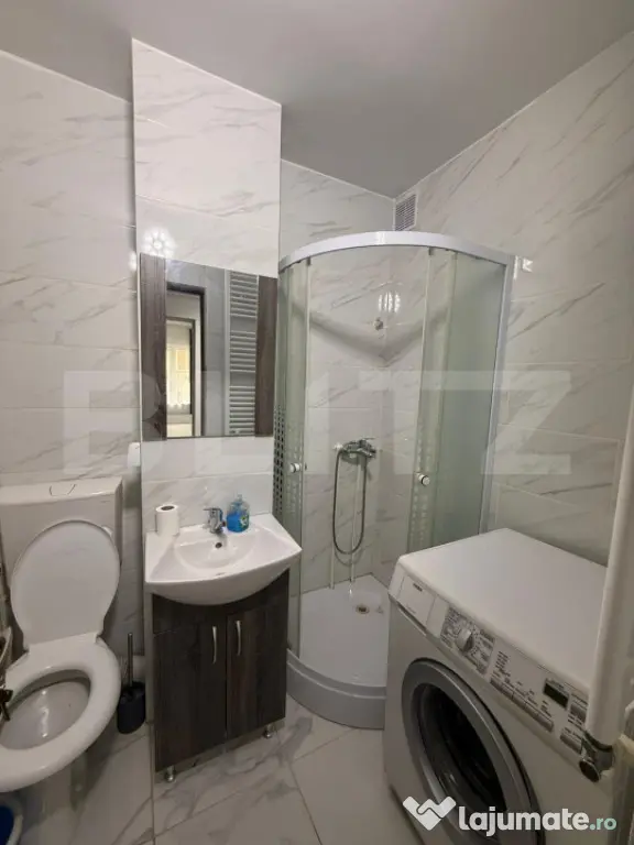 Apartament cu 2 camere, decomandat, zona 9 Mai