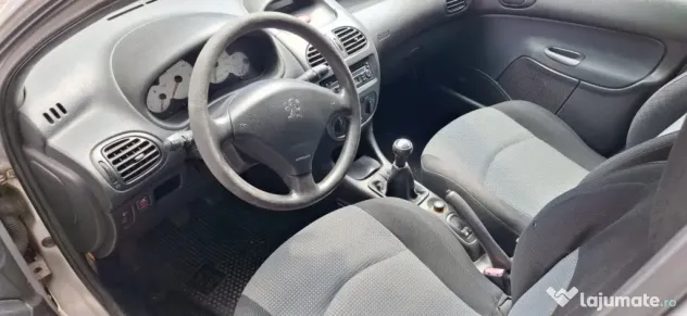 Autoturism Peugeot 206