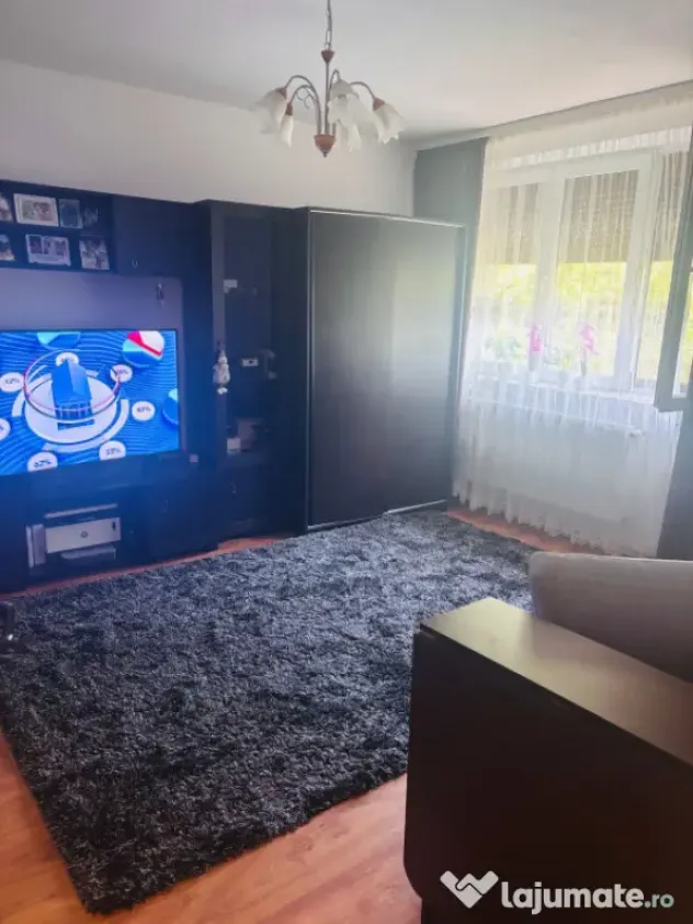 Apartament 2 camere decomandat, centrală proprie, 54 mp, zo