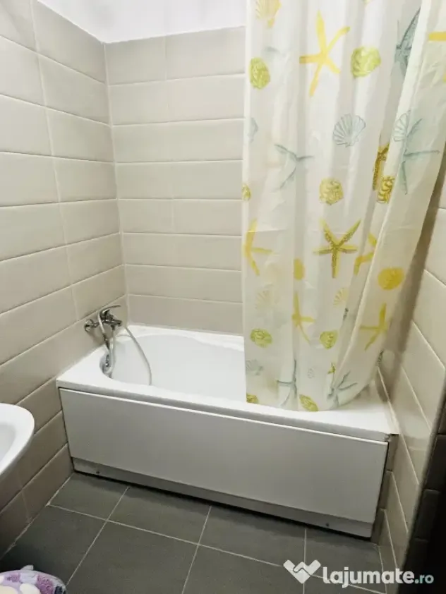 Inchiriez apartament 2 camere Sanpetru Residence
