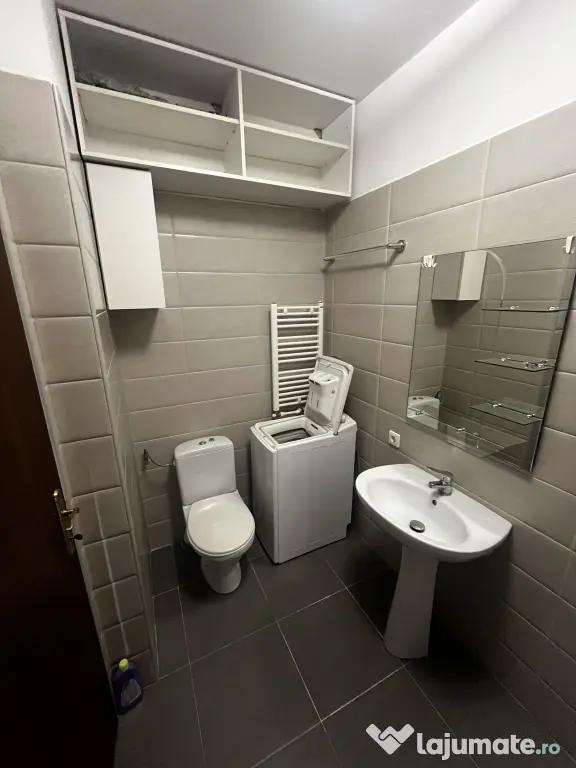 Inchiriez apartament 2 camere Sanpetru Residence