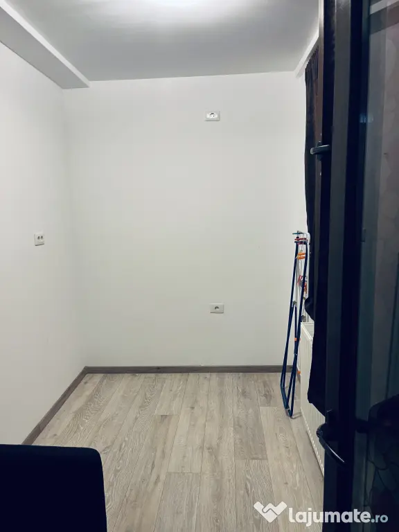 Inchiriez apartament 2 camere Sanpetru Residence
