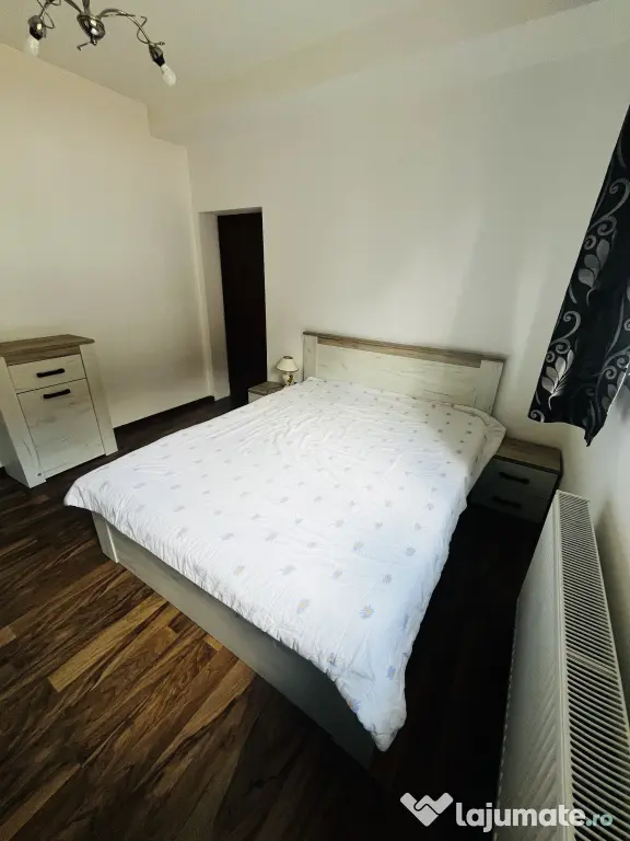 Inchiriez apartament 2 camere Sanpetru Residence