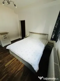 Inchiriez apartament 2 camere Sanpetru Residence