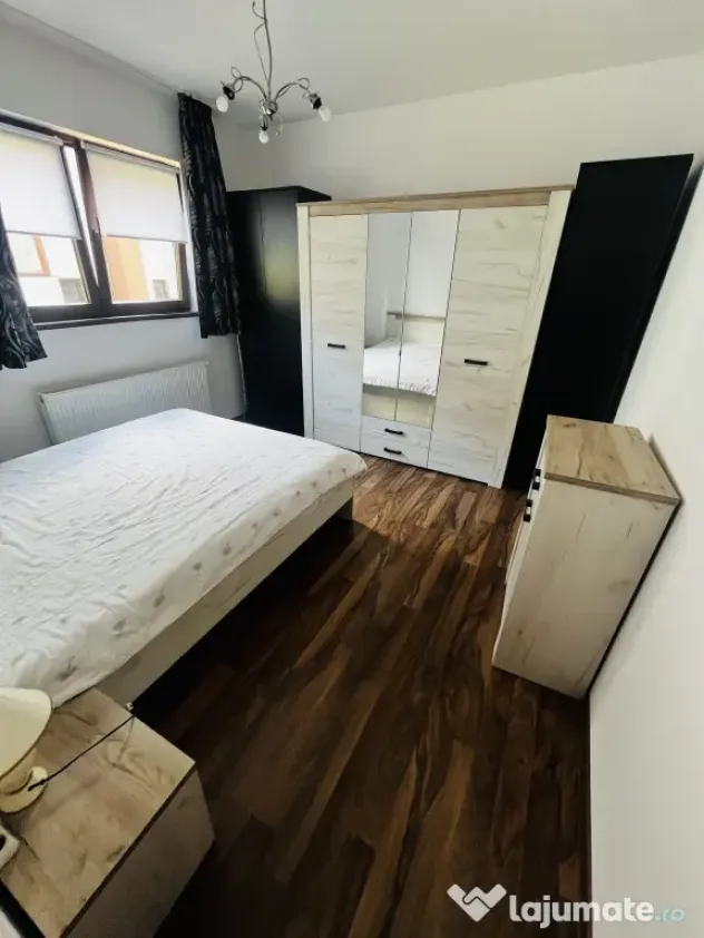 Inchiriez apartament 2 camere Sanpetru Residence