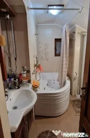 Eforie Sud, vila P+1, la 350 metri de mare. 