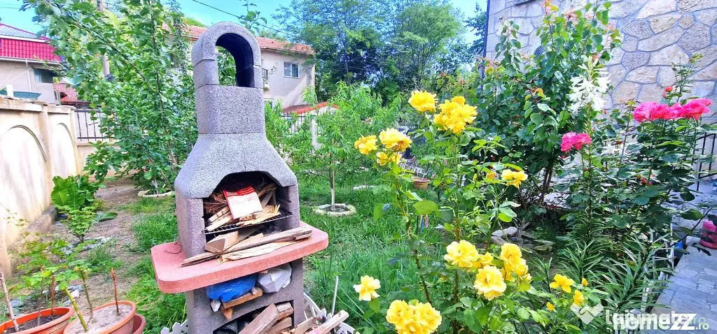 Eforie Sud, vila P+1, la 350 metri de mare. - Eforie Sud (Constanta)