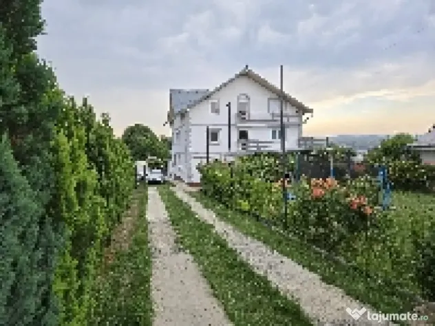 Vila de vânzare în Suceava