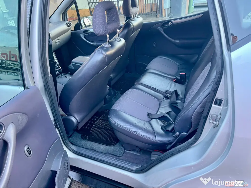MERCEDES-BENZ A-Class 2002 — imagine 7