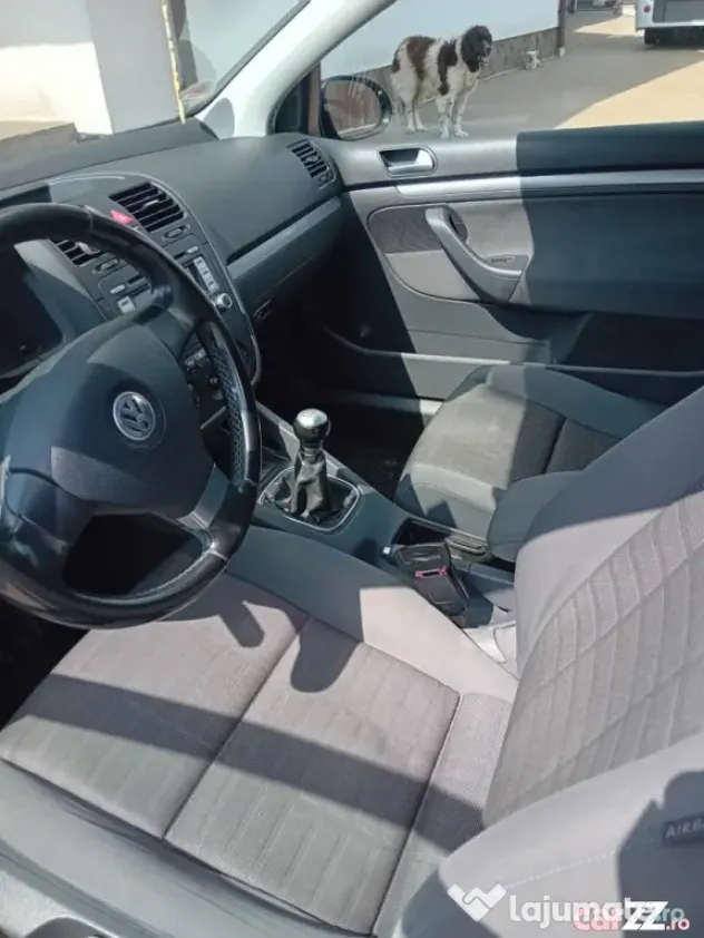 VW golf 5 benzna an 2007