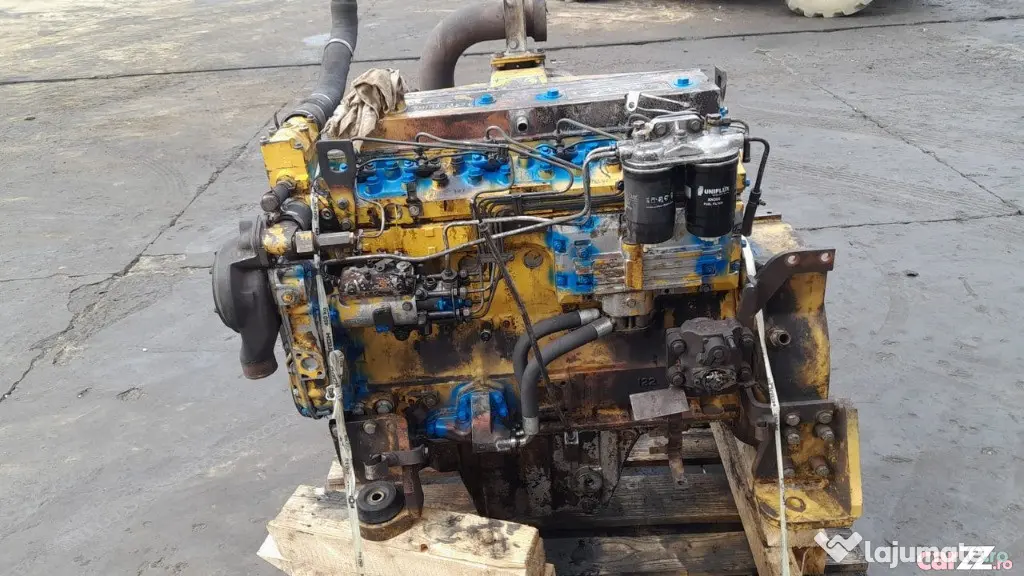 Motor Perkins Y6-130NW pentru excavator pe senile Komatsu PC210