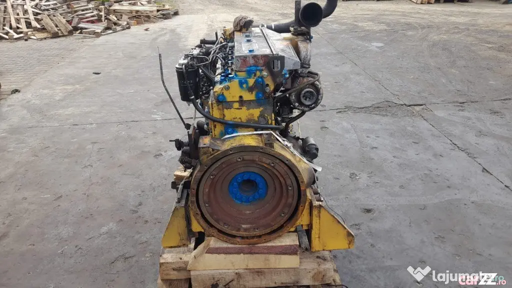 Motor Perkins Y6-130NW pentru excavator pe senile Komatsu PC210