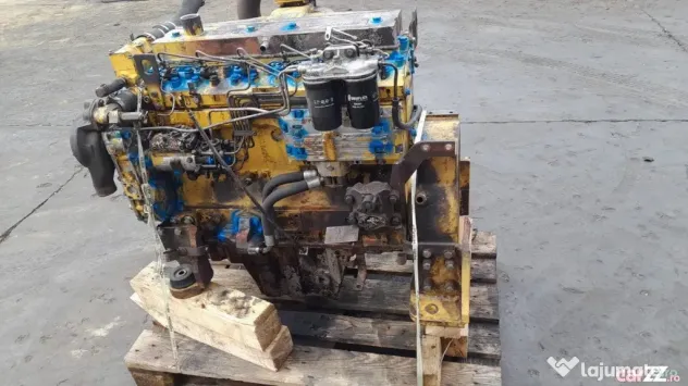 Motor Perkins Y6-130NW pentru excavator pe senile Komatsu PC210