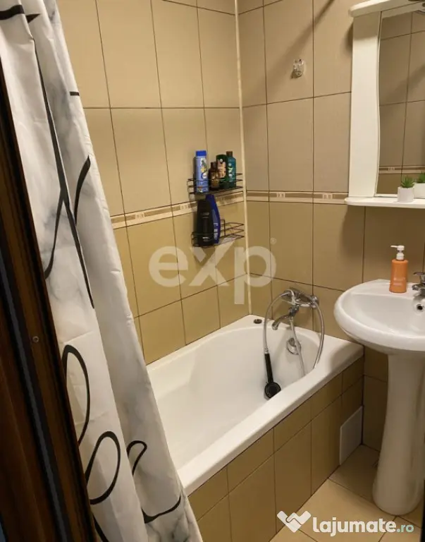 Apartament 3 camere Negru Voda