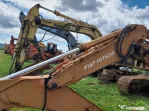 Cilindru hidraulic excavator pe senile Fiat hitachi FH200.3