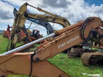 Cilindru hidraulic excavator pe senile Fiat hitachi FH200.3