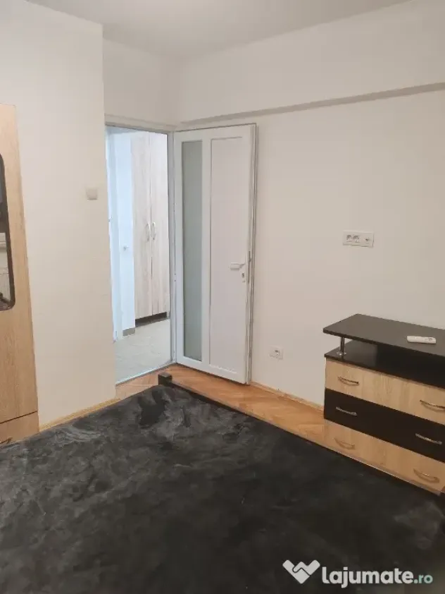 Apartament doua camere cartierul Traian