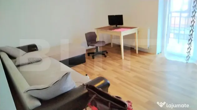Apartament cu 2 dormitoare, 56mp, et2, parcare in zona, zona