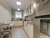 Apartament 3 camere Laguna Residence