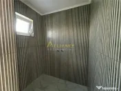 Casa individuala- 6 camere - 4 bai- 3 dressinguri-100m de au 
