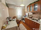 SIMION BARNUTIU - ETAJ 3 - GARAJ BOXA SUB BLOC - 3 CAM - 2 B 
