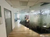 Cladire birouri si spatiu comercial , 830 mp constr, 15 locu
