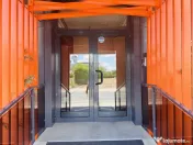 Cladire birouri si spatiu comercial , 830 mp constr, 15 locu