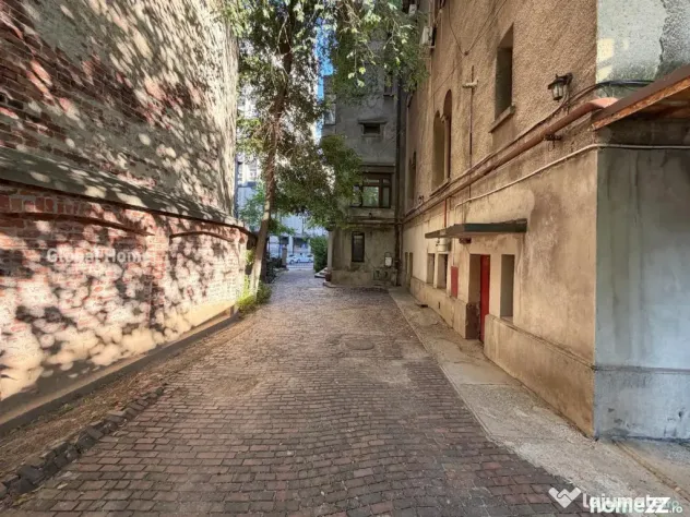 Zona Ultracentrală ▪️ Garsonieră ▪️ Etaj Interme