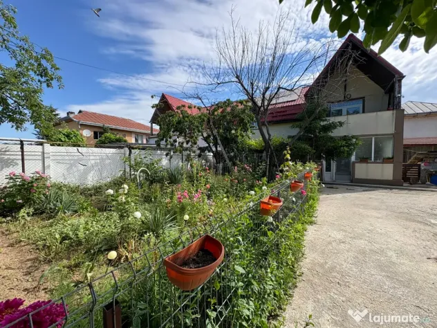 Casă de vânzare în Clinceni strada privata. panouri solare