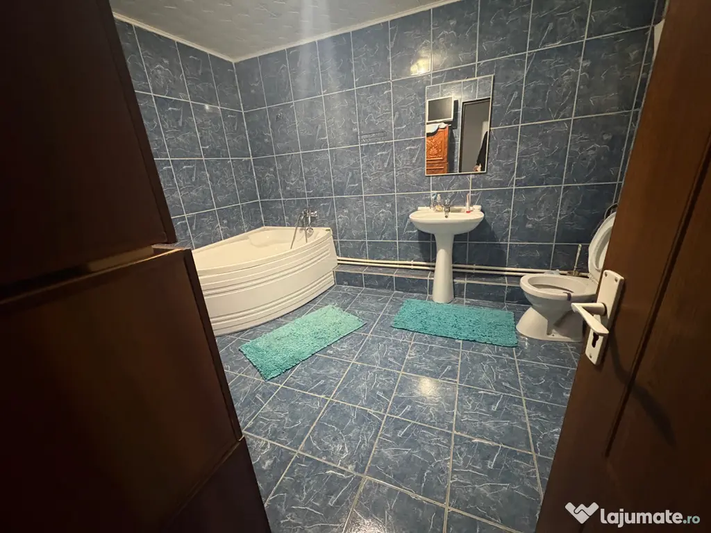 Casă de vânzare în Clinceni strada privata. panouri solare