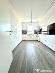 Apartament cu 2 camere decomandat, etaj 10/10 - Tractorul
