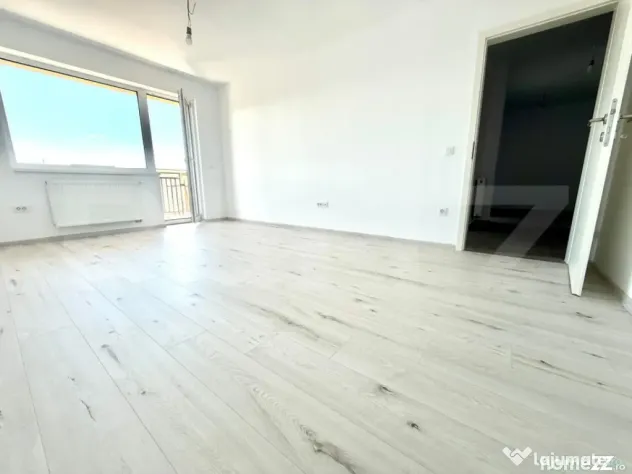 Apartament cu 2 camere decomandat, etaj 10/10 - Tractorul - Brasov (Brasov)