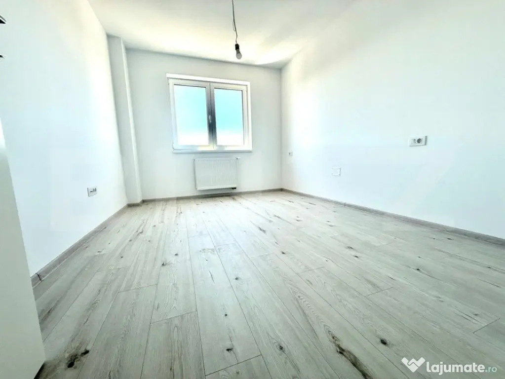 Apartament cu 2 camere decomandat, etaj 10/10 - Tractorul