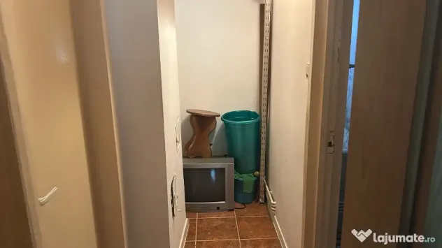 Închiriez apartament 2 camere Razboieni