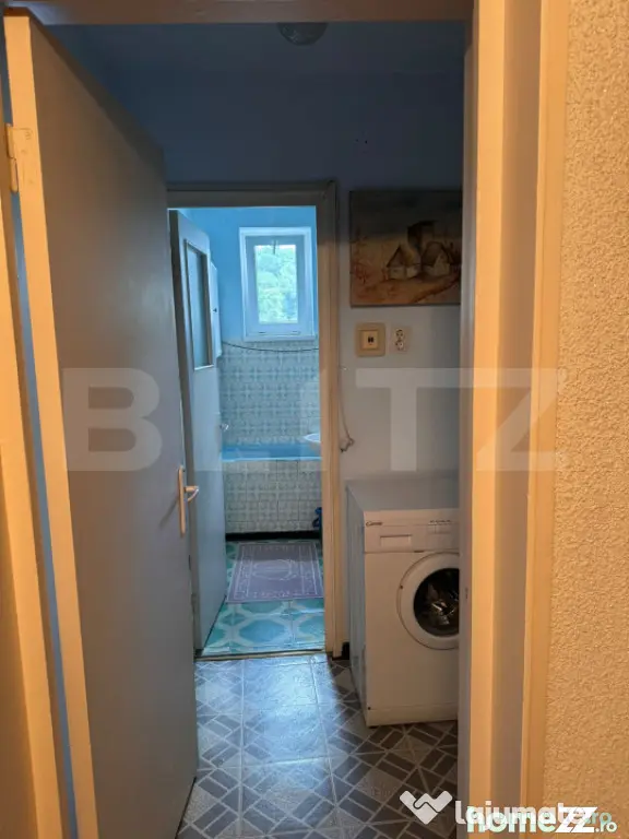 Apartament 3 camere, semidecomandat, central