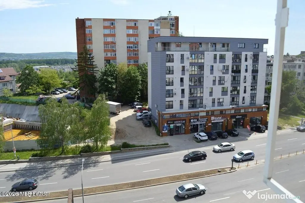 Craiovei - Husqvarna, Apartament 3 camere, 72 mp, Etaj 5