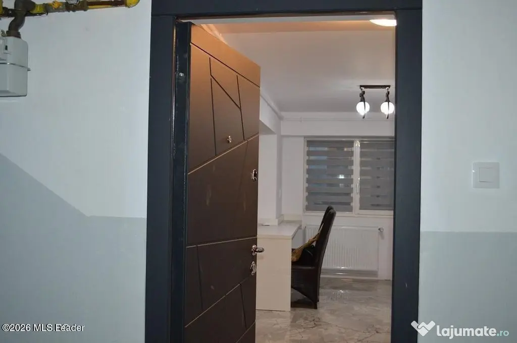 Craiovei - Husqvarna, Apartament 3 camere, 72 mp, Etaj 5