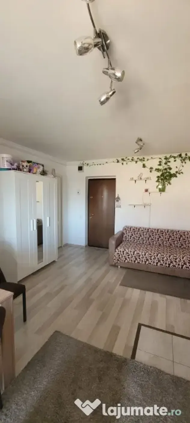 Ap.2 cam, mobilat si utilat in Floresti