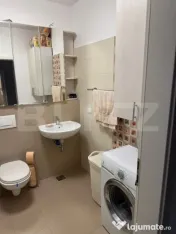 Apartament 3 camere, aer conditionat, etaj intermediar, lift 