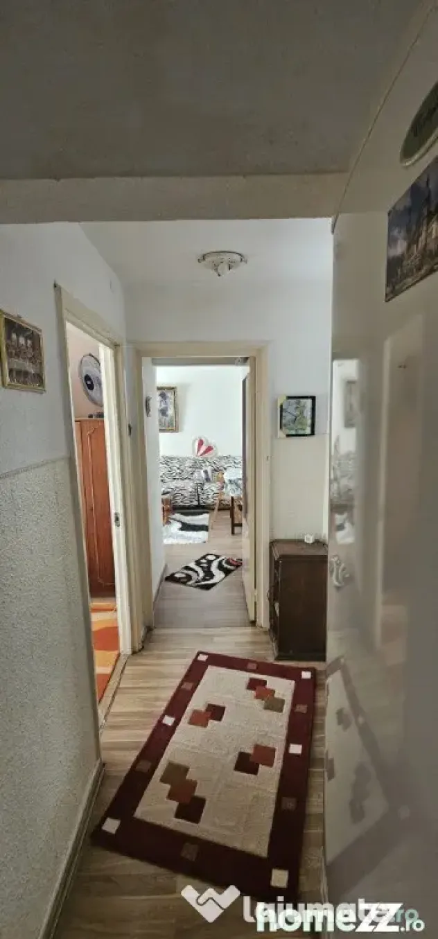 Inel 2 , 2camere decomandat , parter