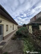 Oportunitate in Timisoara - 880mp teren - doua case - ideal 