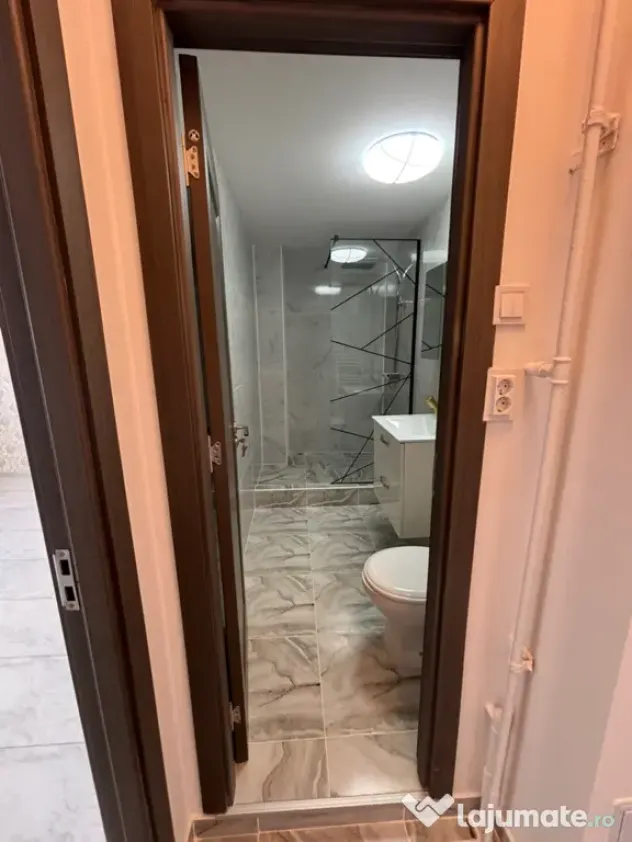 Proprietar. Apartament 2 camere 13 septembrie