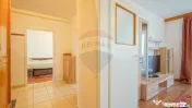 Apartament cu 2 camere de închiriat în zona Avantgarden...