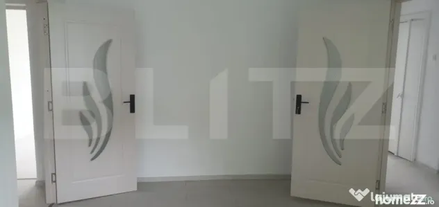 Apartament cu 3 camere, semidecomandat, renovat, nemobilat i - Vatra Dornei (Suceava)